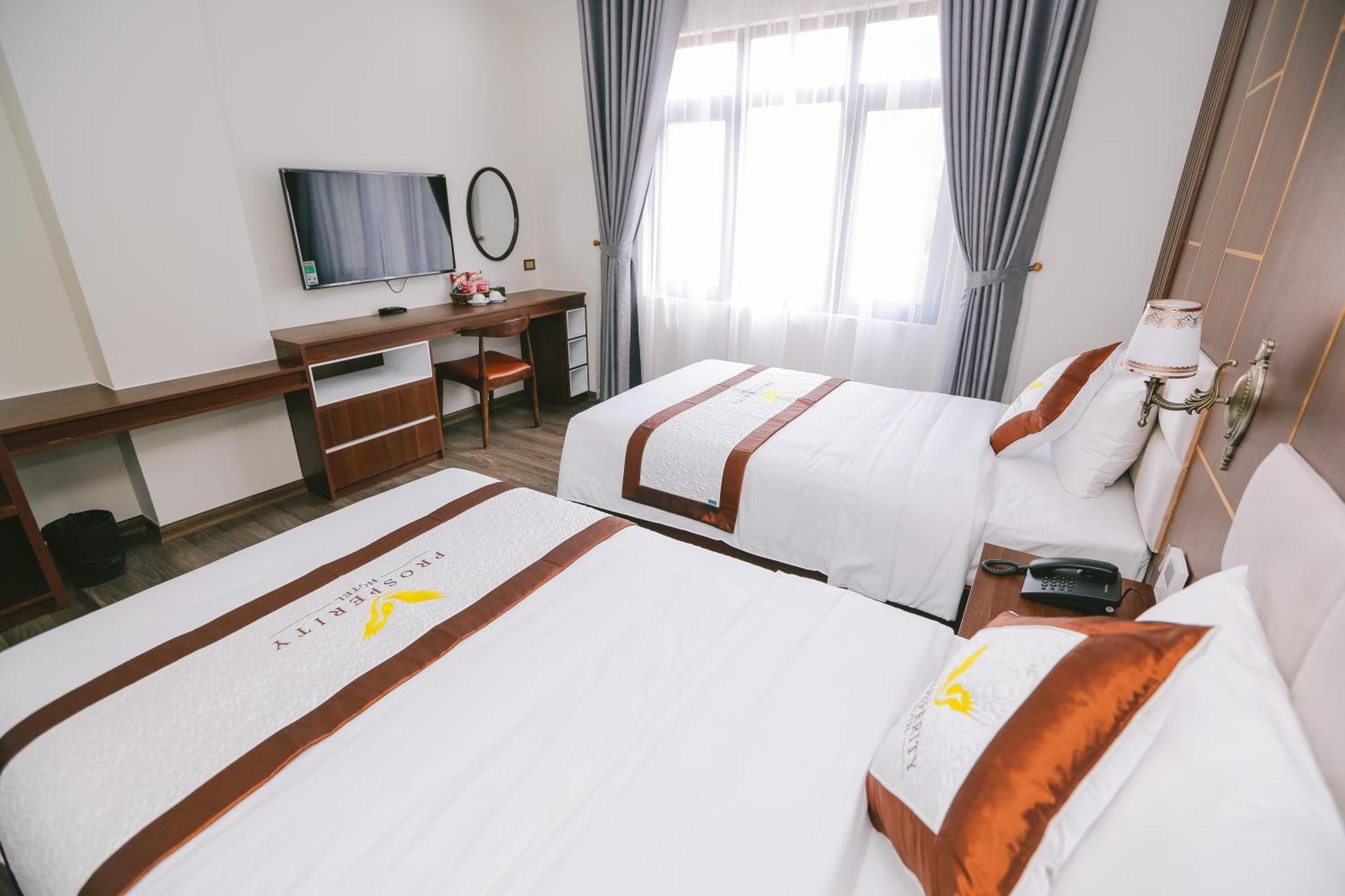 Prosperity Boutique Halong Hotel & Restaurent Ha Long Exteriör bild