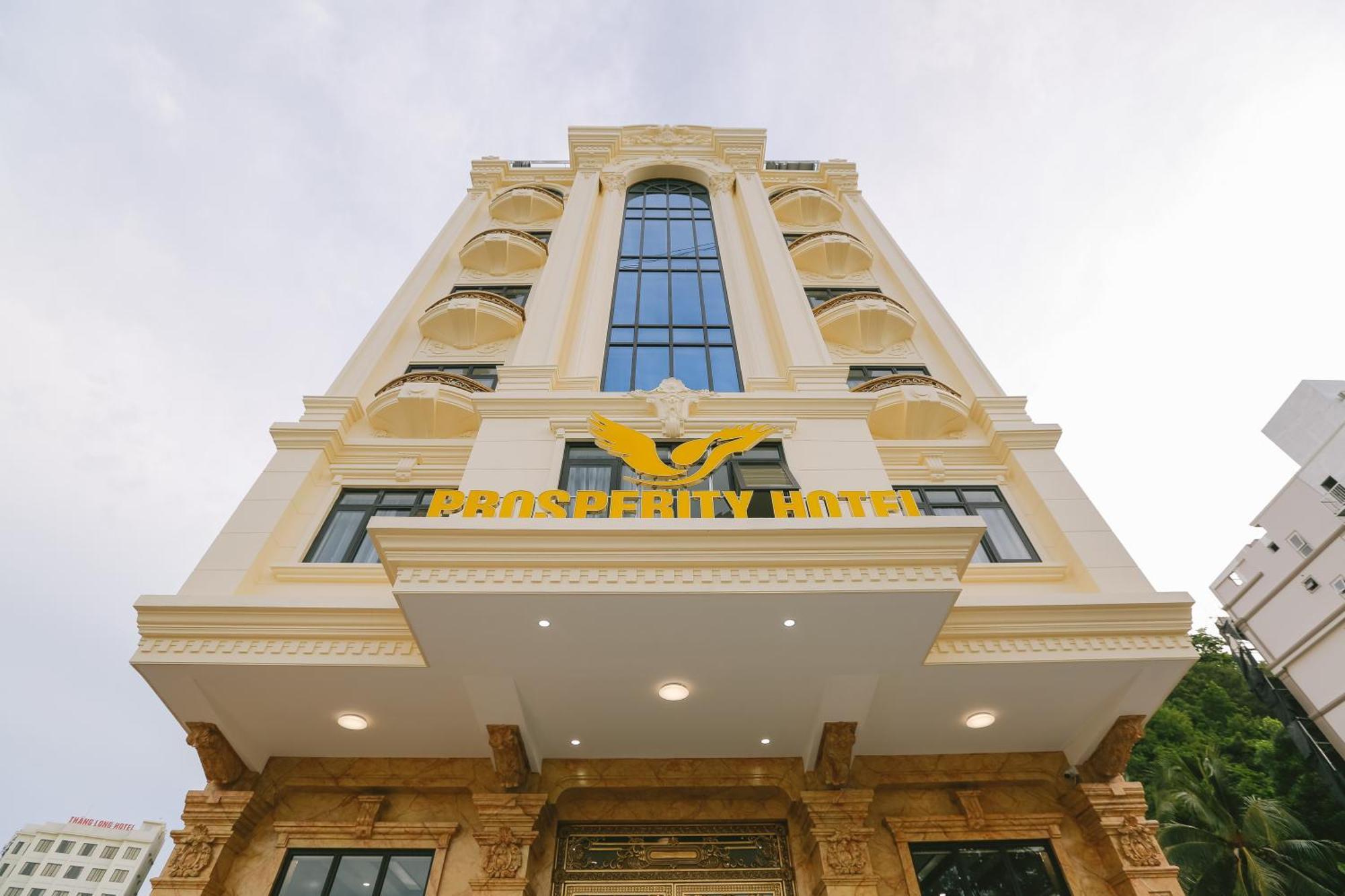 Prosperity Boutique Halong Hotel & Restaurent Ha Long Exteriör bild