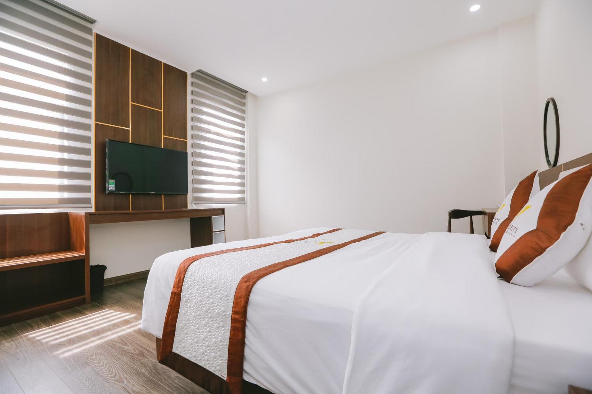 Prosperity Boutique Halong Hotel & Restaurent Ha Long Exteriör bild