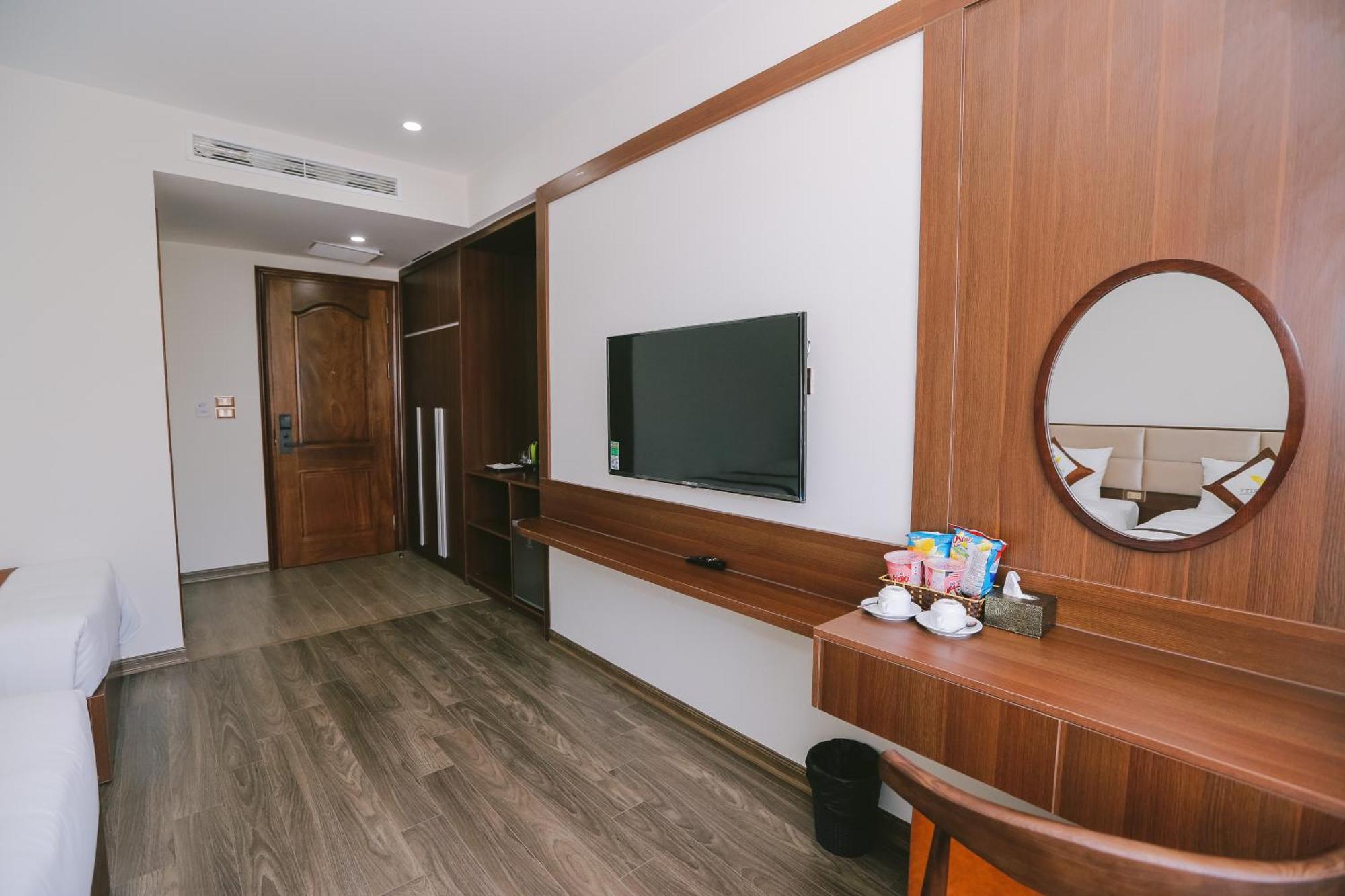 Prosperity Boutique Halong Hotel & Restaurent Ha Long Exteriör bild