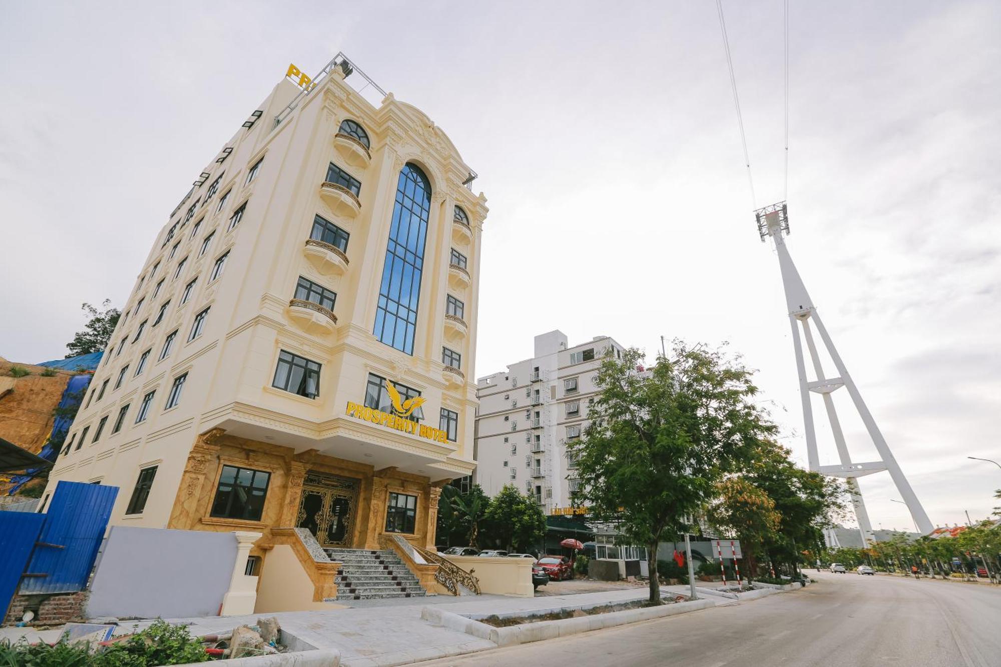 Prosperity Boutique Halong Hotel & Restaurent Ha Long Exteriör bild